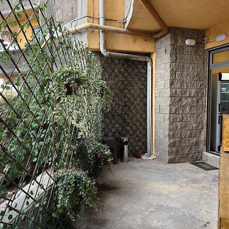 Apple Cozy Hotel Tbilisi ภายนอก รูปภาพ