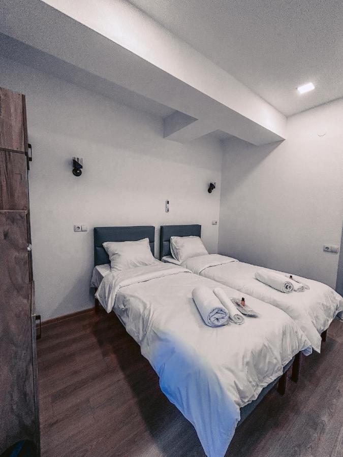 Apple Cozy Hotel Tbilisi ภายนอก รูปภาพ